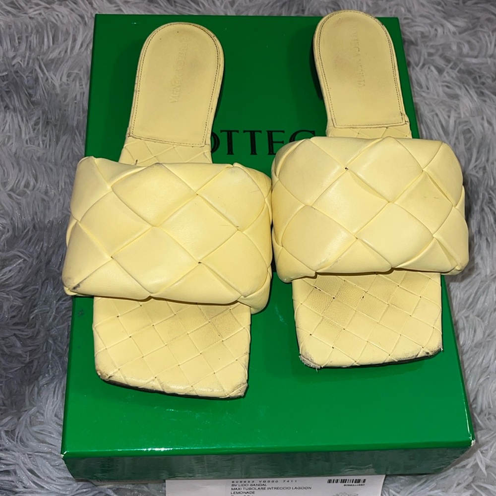 BOTTEGA VENETA SANDALS